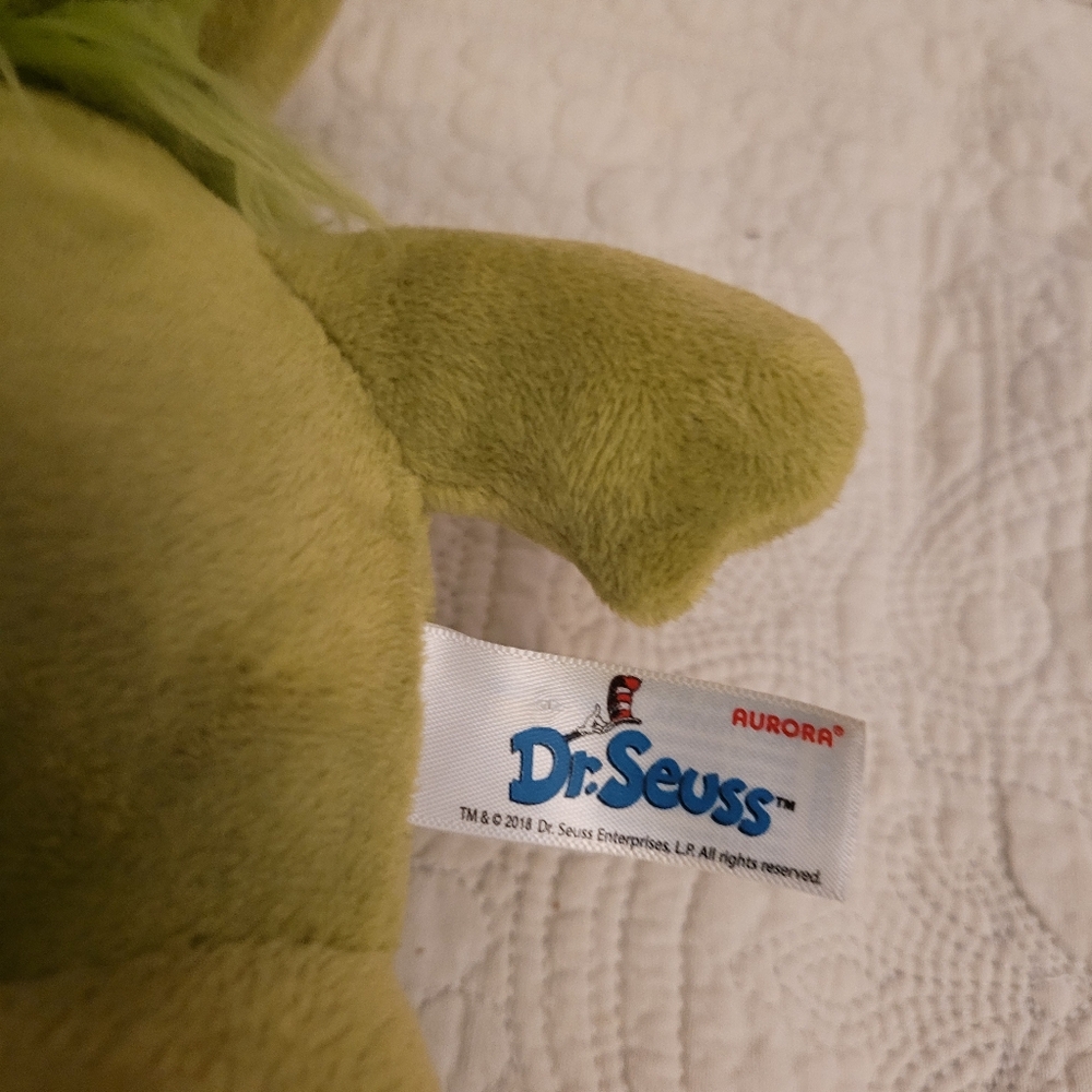 Grinch Book & Plush - Picture 2 of 5